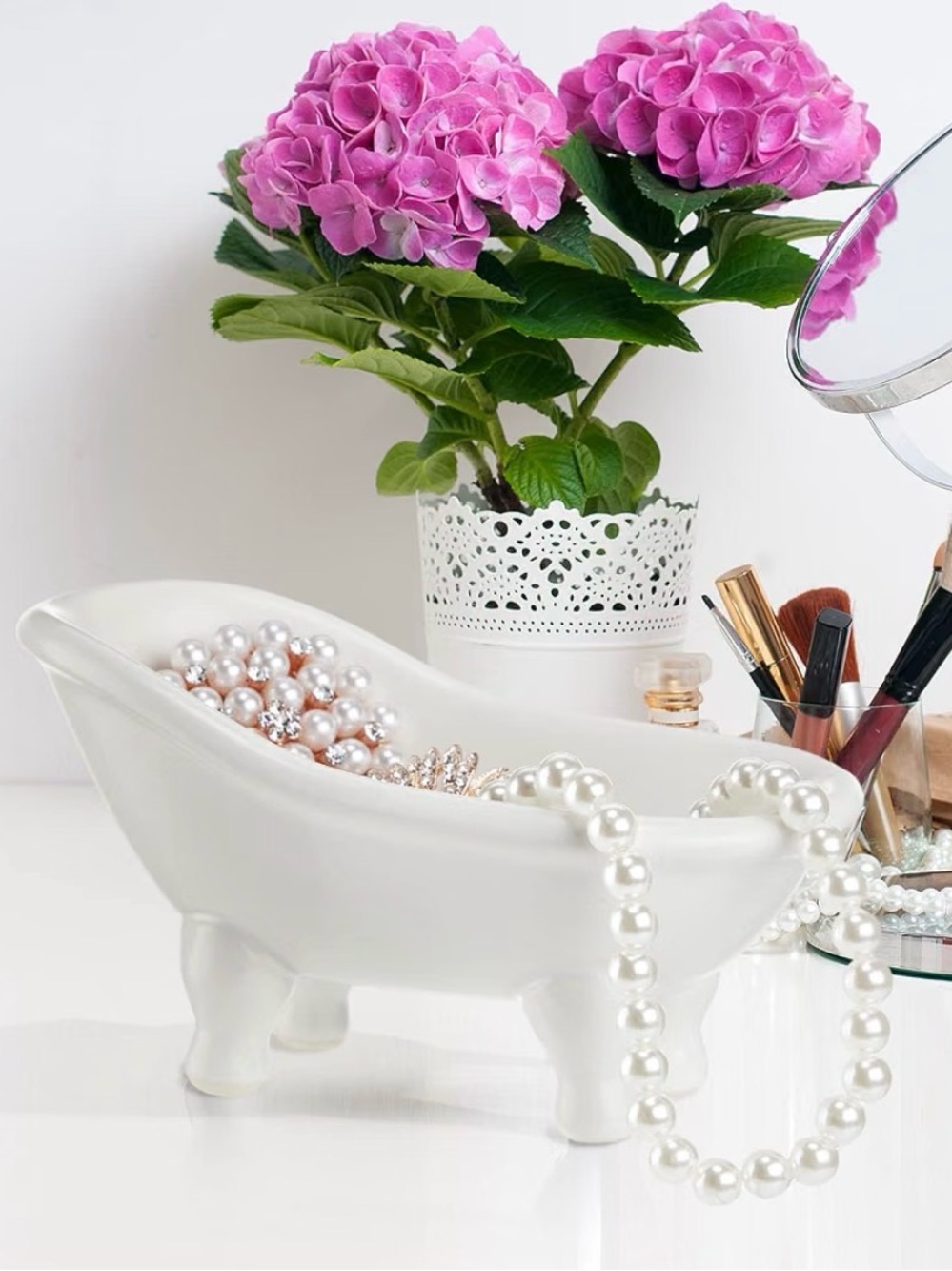 Mini Bathtub Ceramic Soap Dish Planter Succulent Pot Flower Vase Holder Deco